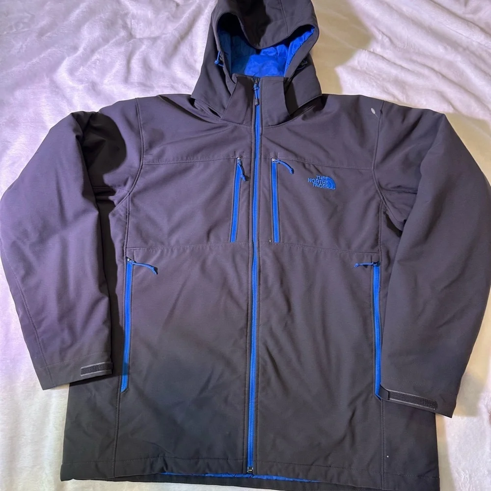The North Face Men's Charcoal and Cobalt Performance Jacket